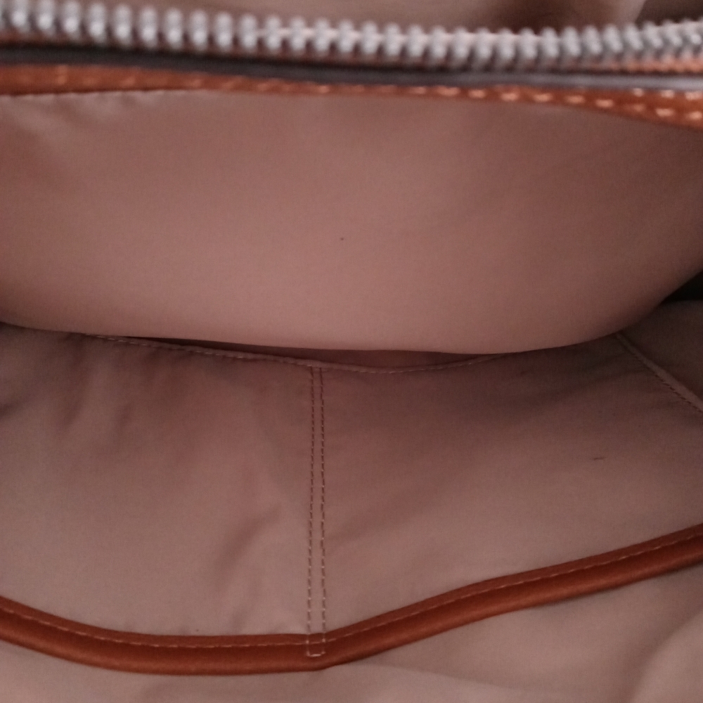 Nine West purse color brown Excellent Zippers Inside Good Condition - Picture 7 of 14
